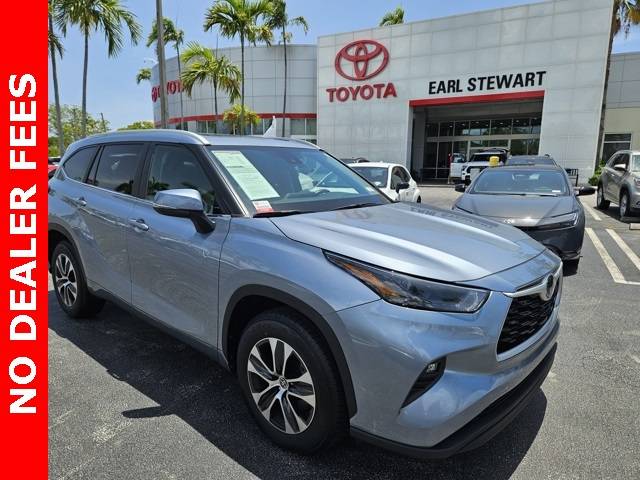 2023 Toyota Highlander L — SUV — 21,916 mi — Lake Park, FL