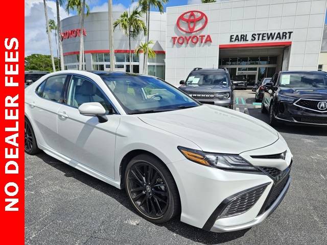 2021 Toyota Camry XSE — Sedan — 16,940 mi — Lake Park, FL