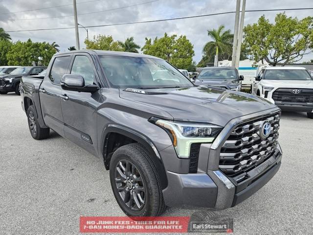 2022 Toyota Tundra Hybrid Platinum — Pickup Truck — 35,996 mi — Lake Park, FL