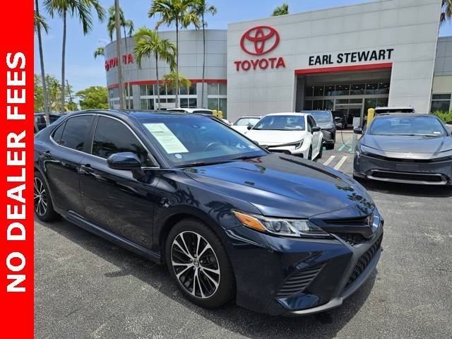 2018 Toyota Camry SE — Sedan — 63,640 mi — Lake Park, FL