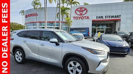 2022 Toyota Highlander L — SUV — 58,640 mi — Lake Park, FL