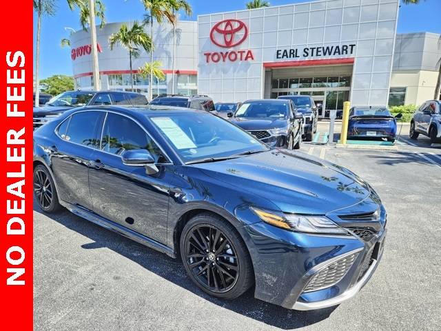 2021 Toyota Camry XSE — Sedan — 44,040 mi — Lake Park, FL