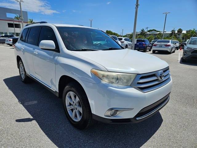 2012 Toyota Highlander SE V6 — SUV — 107,220 mi — Lake Park, FL