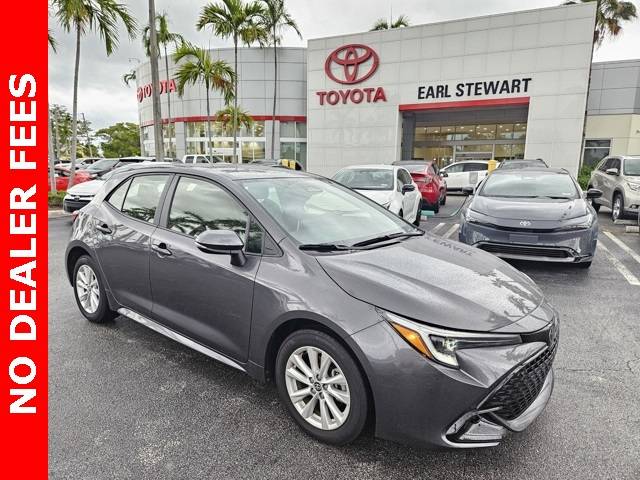 2025 Toyota Corolla Hatchback SE — Hatchback — 7,377 mi — Lake Park, FL