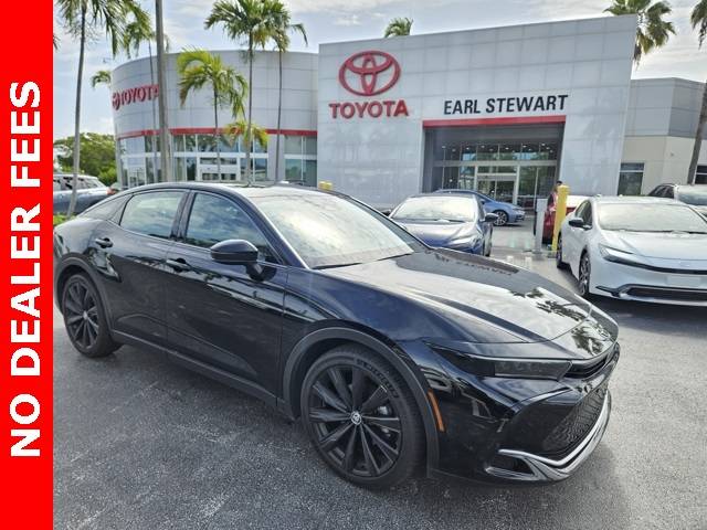 2025 Toyota Crown Nightshade — Sedan — 9,907 mi — Lake Park, FL