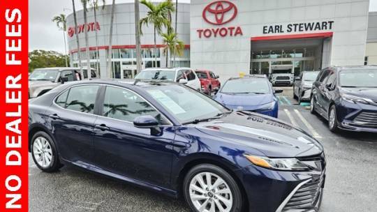 2022 Toyota Camry LE — Sedan — 62,486 mi — Lake Park, FL
