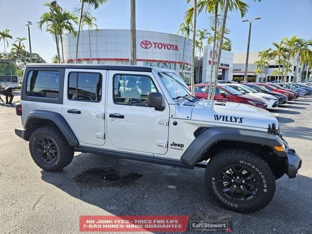 2022 Jeep Wrangler Willys — SUV — 42,716 mi — Lake Park, FL