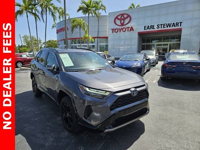 2022 Toyota RAV4 Hybrid SE — SUV — 26,092 mi — Lake Park, FL