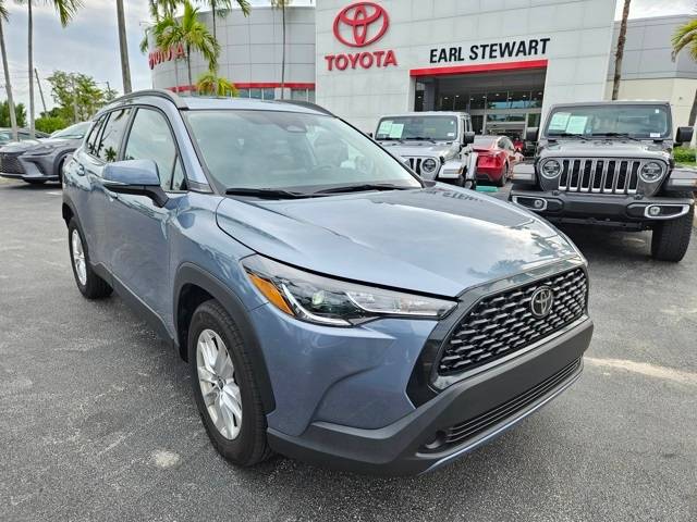 2024 Toyota Corolla Cross LE — SUV — 15,734 mi — Lake Park, FL
