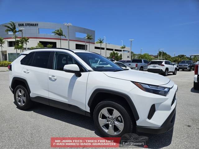 2024 Toyota RAV4 XLE — SUV — 14,028 mi — Lake Park, FL