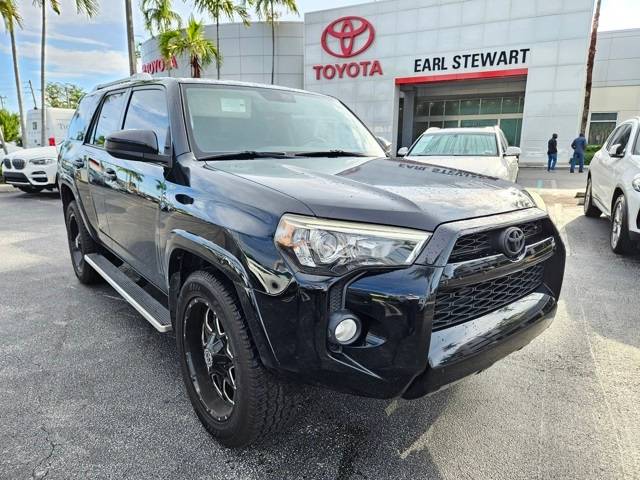 2018 Toyota 4Runner SR5 Premium — SUV — 112,192 mi — Lake Park, FL