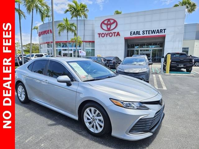 2023 Toyota Camry LE — Sedan — 17,175 mi — Lake Park, FL