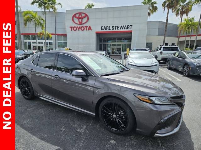 2022 Toyota Camry Hybrid XSE — Sedan — 74,200 mi — Lake Park, FL
