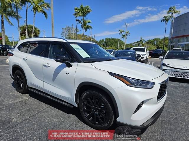 2022 Toyota Highlander Hybrid Limited — SUV — 54,375 mi — Lake Park, FL