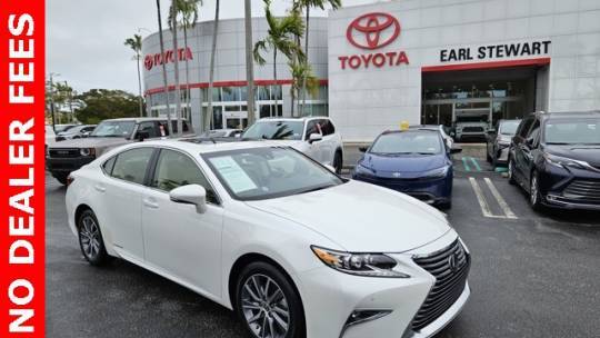 2017 Lexus ES ES 300h — Sedan — 37,295 mi — Lake Park, FL