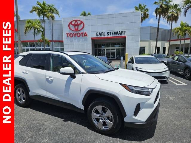 2023 Toyota RAV4 XLE — SUV — 13,941 mi — Lake Park, FL