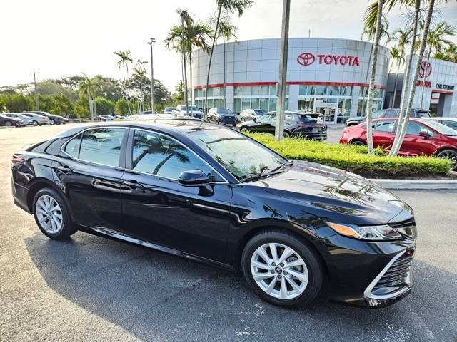2023 Toyota Camry LE — Sedan — 15,859 mi — Lake Park, FL