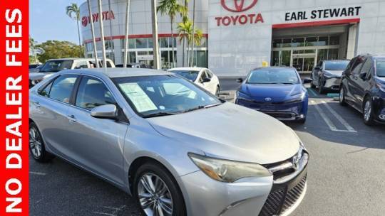 2016 Toyota Camry SE — Sedan — 47,547 mi — Lake Park, FL