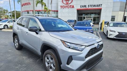 2024 Toyota RAV4 Hybrid LE — SUV — 5,663 mi — Lake Park, FL