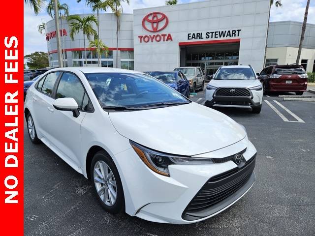 2024 Toyota Corolla LE — Sedan — 5 mi — Lake Park, FL