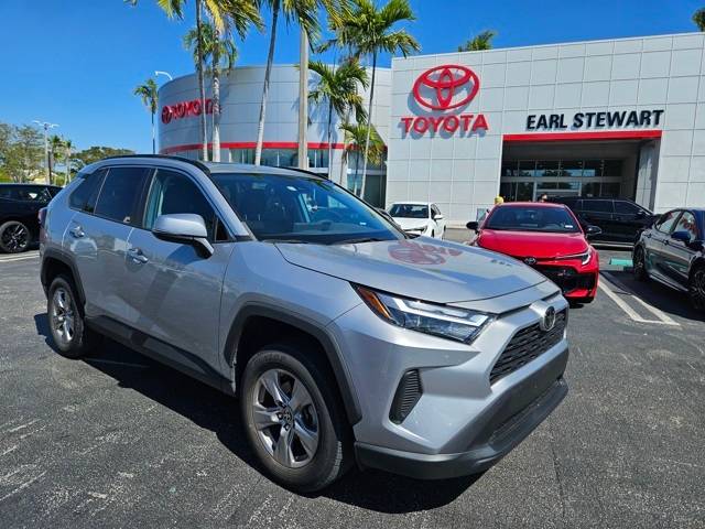 2022 Toyota RAV4 XLE — SUV — 15,250 mi — Lake Park, FL