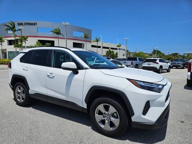 2024 Toyota RAV4 XLE — SUV — 14,028 mi — Lake Park, FL