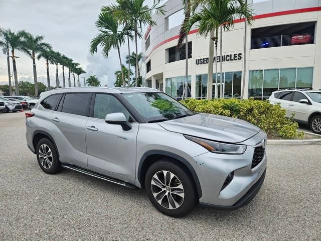 2021 Toyota Highlander Hybrid XLE — SUV — 32,780 mi — Lake Park, FL