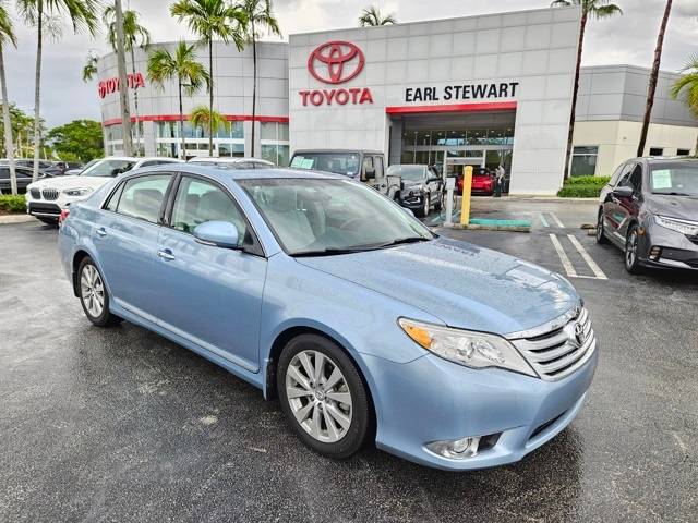 2011 Toyota Avalon Limited — Sedan — 56,492 mi — Lake Park, FL