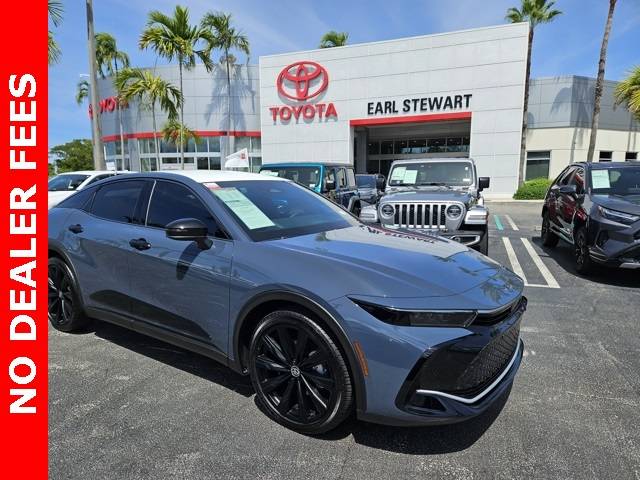 2025 Toyota Crown Nightshade — Sedan — 6,023 mi — Lake Park, FL