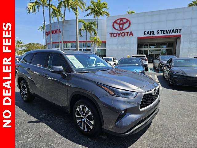 2022 Toyota Highlander XLE — SUV — 59,380 mi — Lake Park, FL