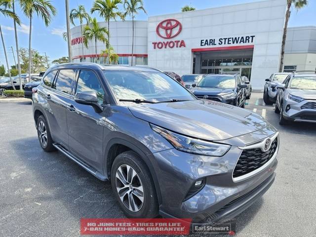 2022 Toyota Highlander XLE — SUV — 39,942 mi — Lake Park, FL