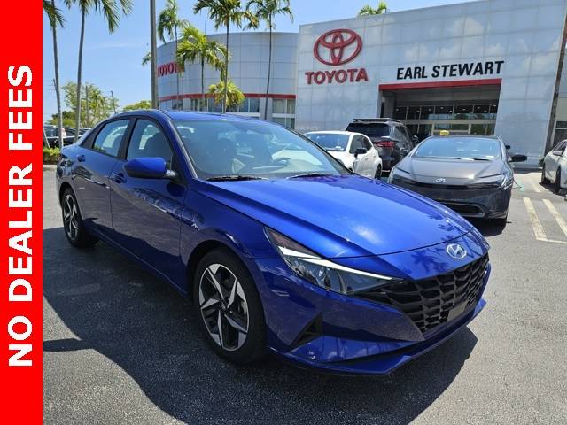 2023 Hyundai Elantra SEL — Sedan — 5,988 mi — Lake Park, FL