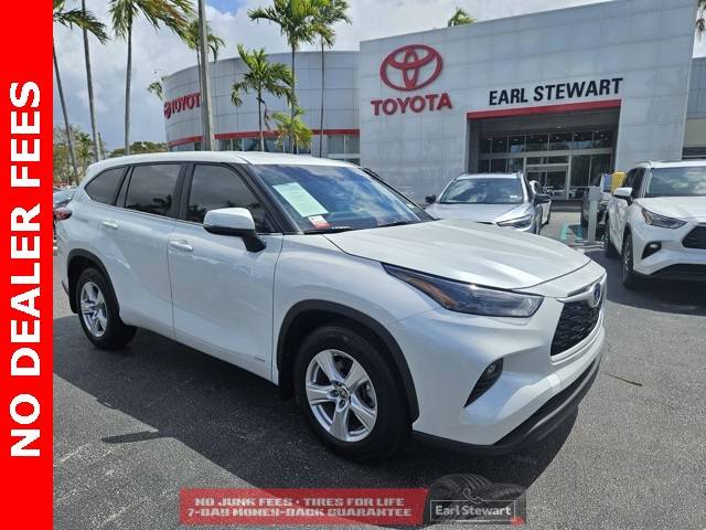 2023 Toyota Highlander Hybrid LE — SUV — 34,384 mi — Lake Park, FL