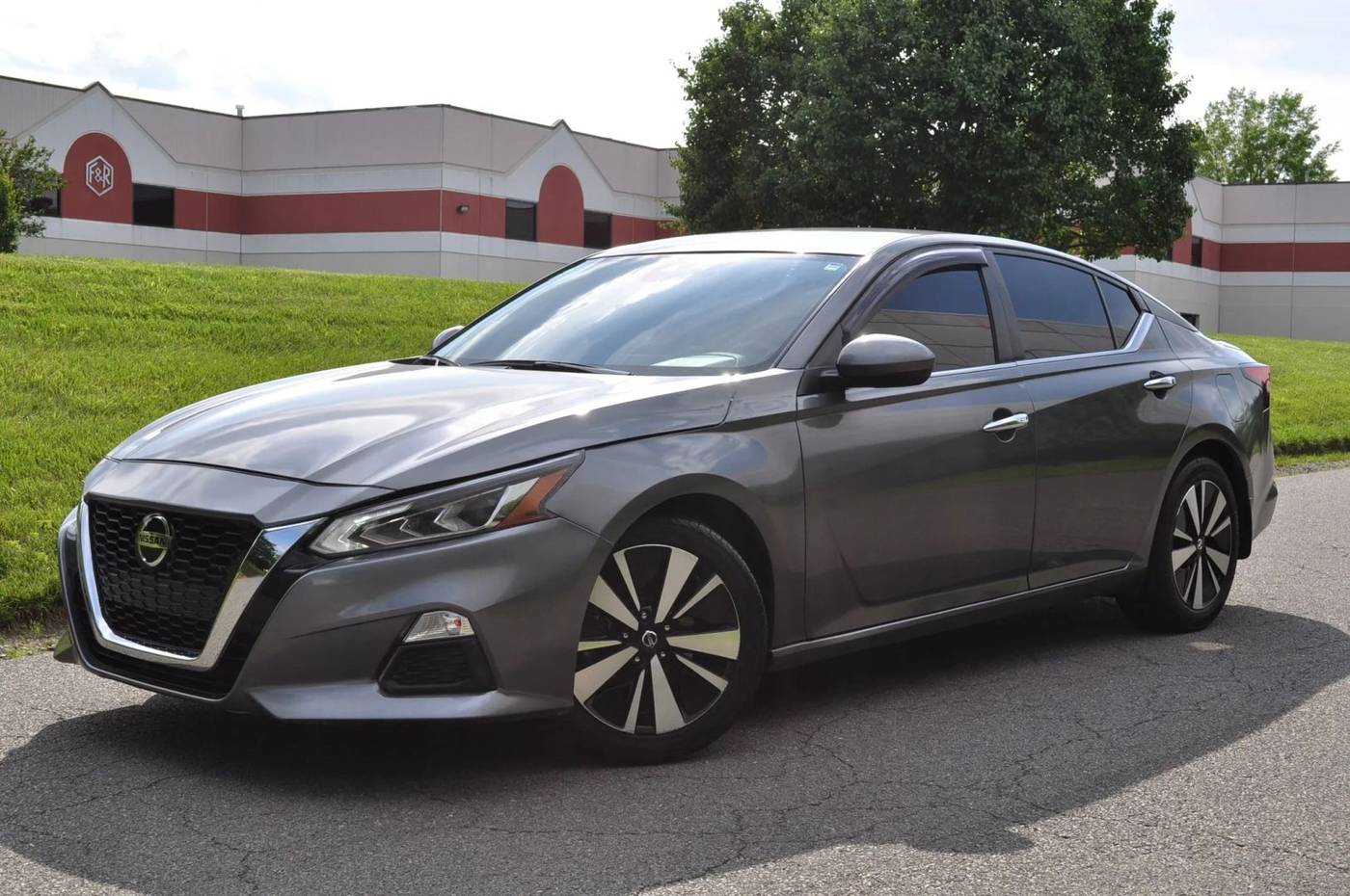 2022 Nissan Altima SV — Sedan — 37,993 mi — Sterling, VA