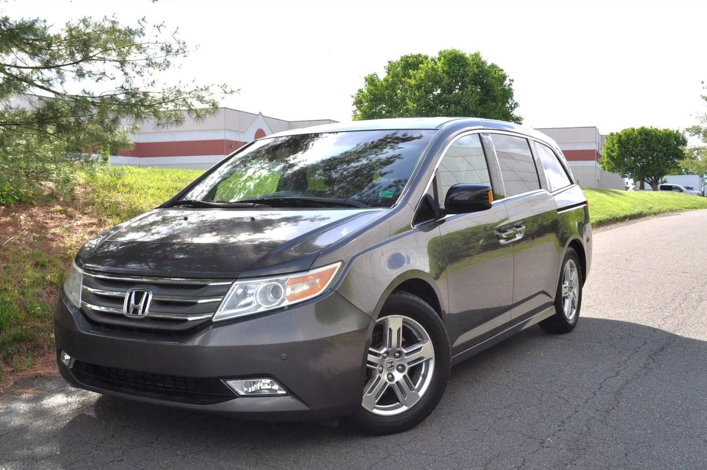 2012 Honda Odyssey Touring — Minivan — 162,601 mi — Sterling, VA
