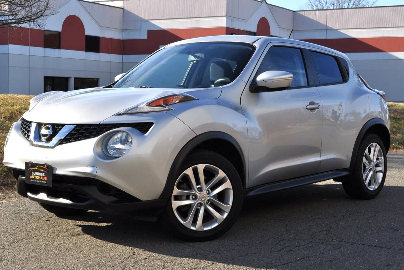 2017 Nissan JUKE SV — SUV — 79,396 mi — Sterling, VA