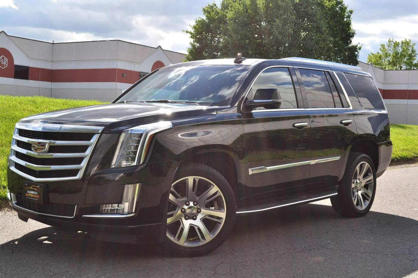 2016 Cadillac Escalade Luxury — SUV — 96,318 mi — Sterling, VA