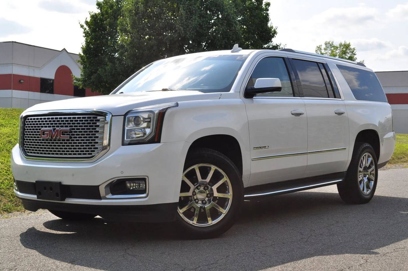 2016 GMC Yukon Denali — SUV — 87,949 mi — Sterling, VA