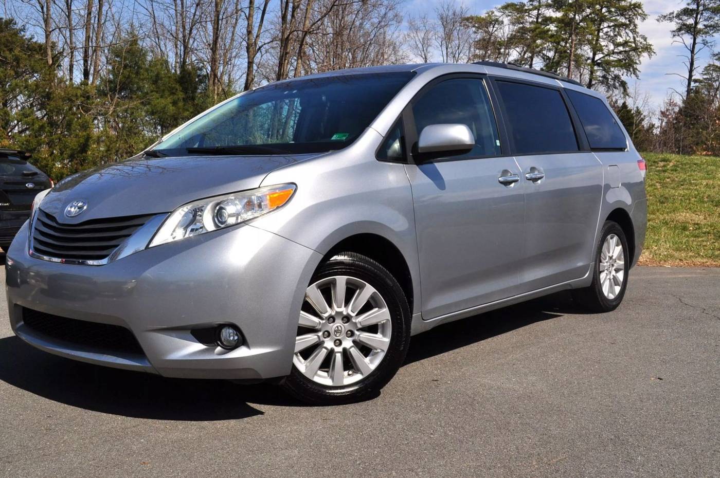 2012 Toyota Sienna XLE — Minivan — 67,778 mi — Sterling, VA