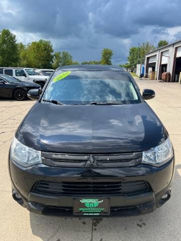 2015 Mitsubishi Outlander SE — SUV — 136,645 mi — HAMILTON, OH