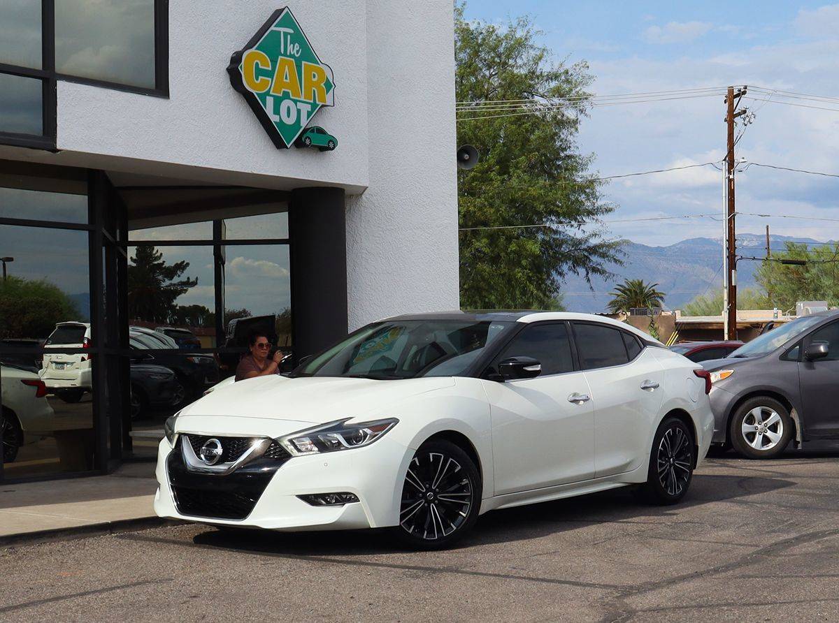 2017 Nissan Maxima SL — Sedan — 93,797 mi — Tucson, AZ