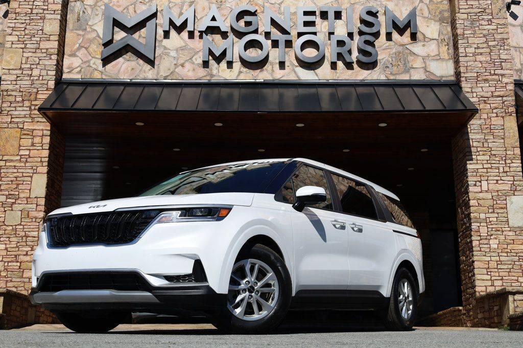 2022 Kia Carnival LX — Minivan — 4,259 mi — Lawrenceville, GA