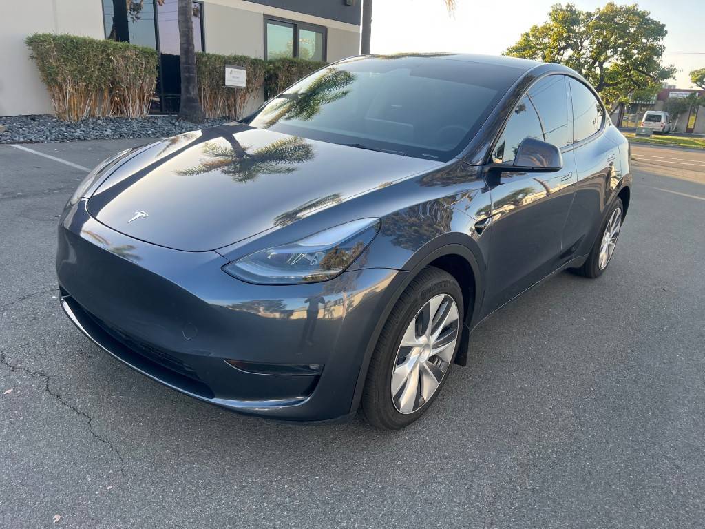 2023 Tesla Model Y Long Range — SUV — 28,994 mi — San Diego, CA
