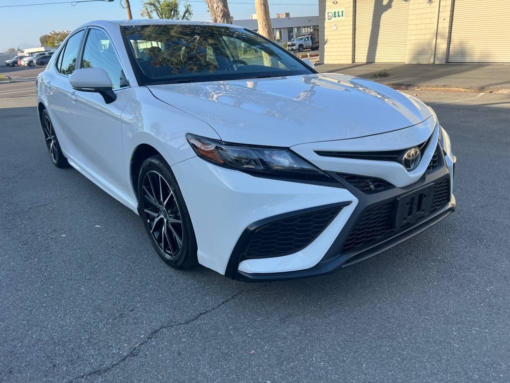 2023 Toyota Camry SE — Sedan — 22,412 mi — San Diego, CA