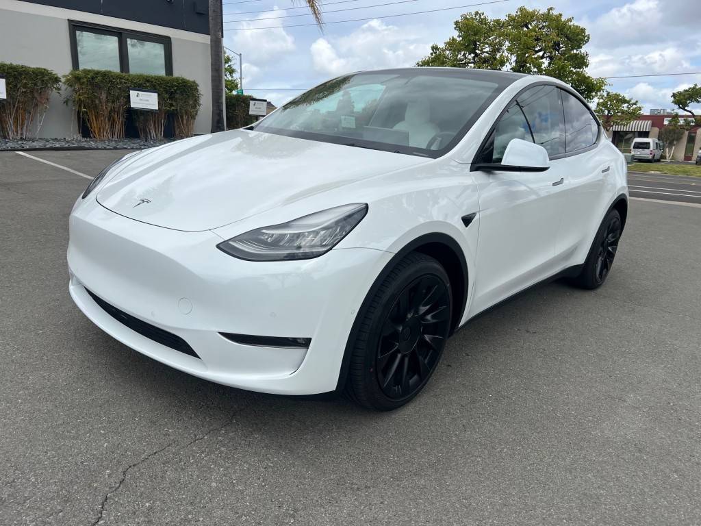 2021 Tesla Model Y Long Range — SUV — 30,826 mi — San Diego, CA