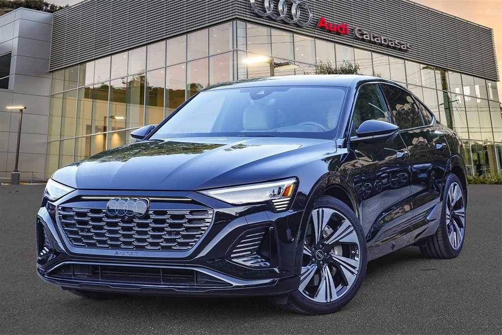 2024 Audi Q8 e-tron S line Prestige — SUV — 2,557 mi — Calabasas, CA