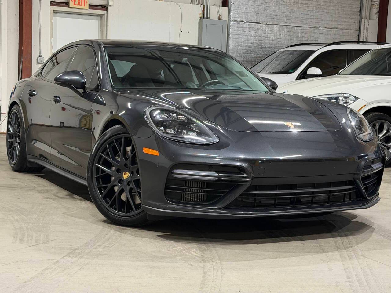 2017 Porsche Panamera Turbo