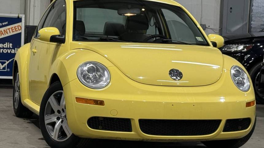2006 Volkswagen New Beetle 2.5 — Coupe — 76,000 mi — Manassas, VA