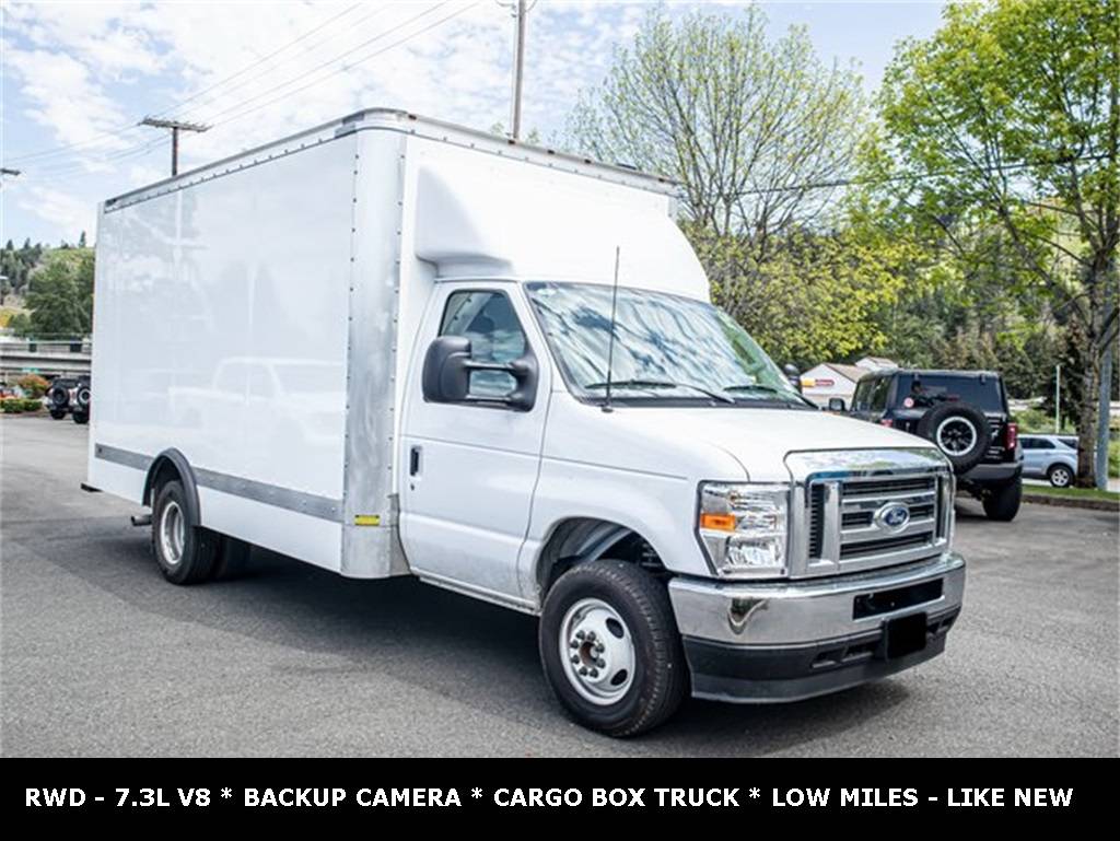 2024 Ford E-Series E-450 SD