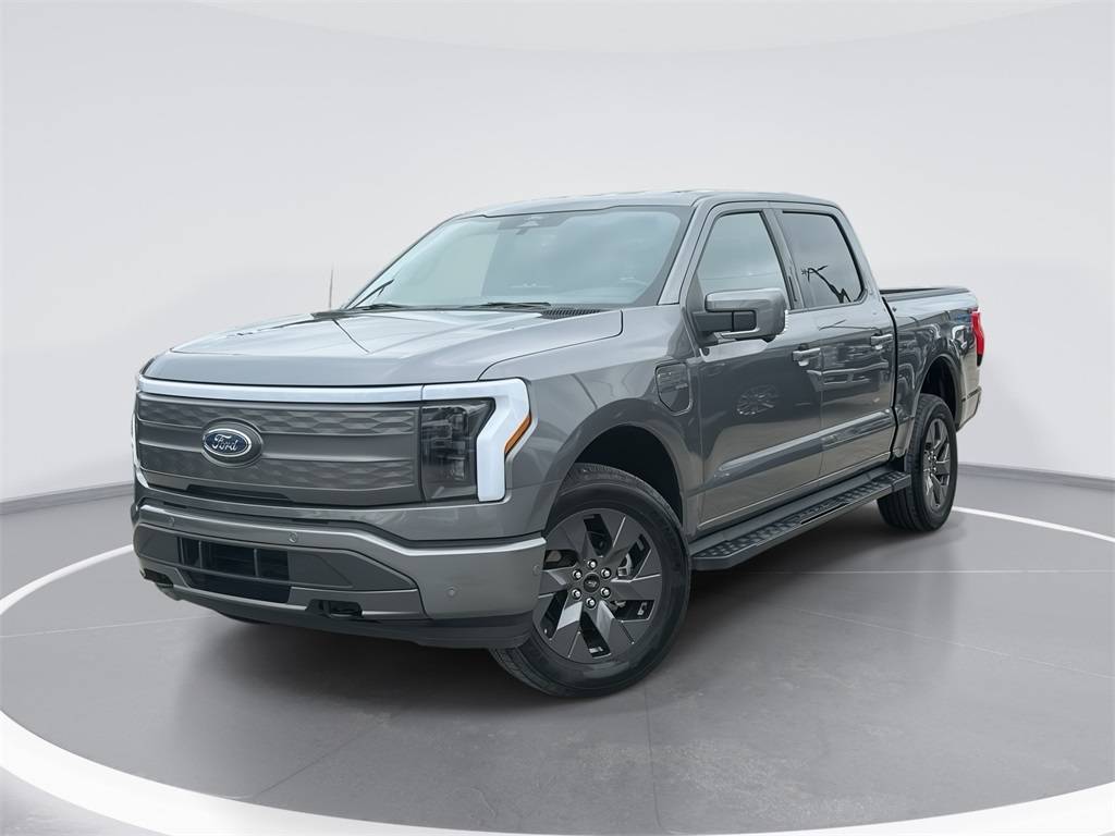 2022 Ford F-150 Lightning LARIAT — Pickup Truck — 22,899 mi — McKinney, TX
